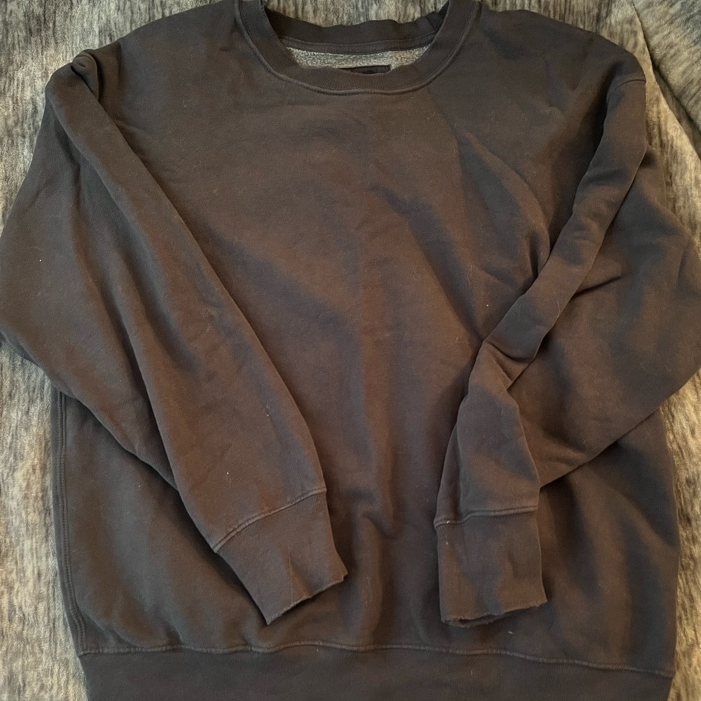 American eagle oversized crew neck
